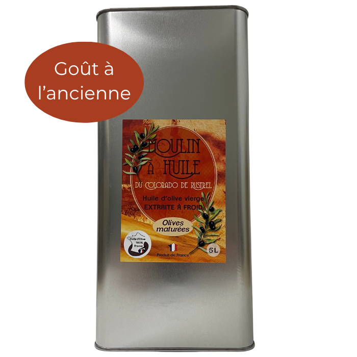 Bidon de 5 litres d'huile d'olive vierge extra du Moulin du Colorado à Rustrel, sur fond neutre.